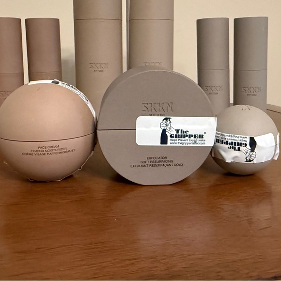 SKKN By Kim 9-Piece Full Size Complete Collection, New & Sealed, No Box - Picture 6 of 6